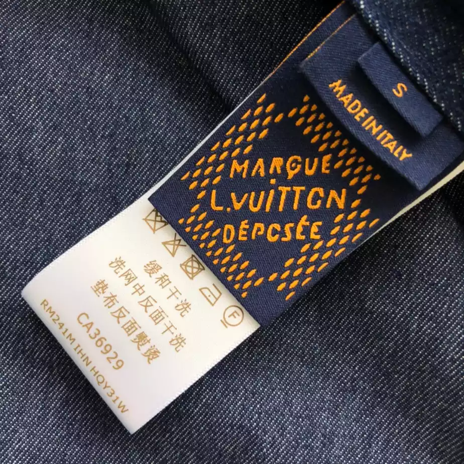 Comfortable 5132 LV Embroidered Signature Short-Sleeved Denim Shirt – LVS031