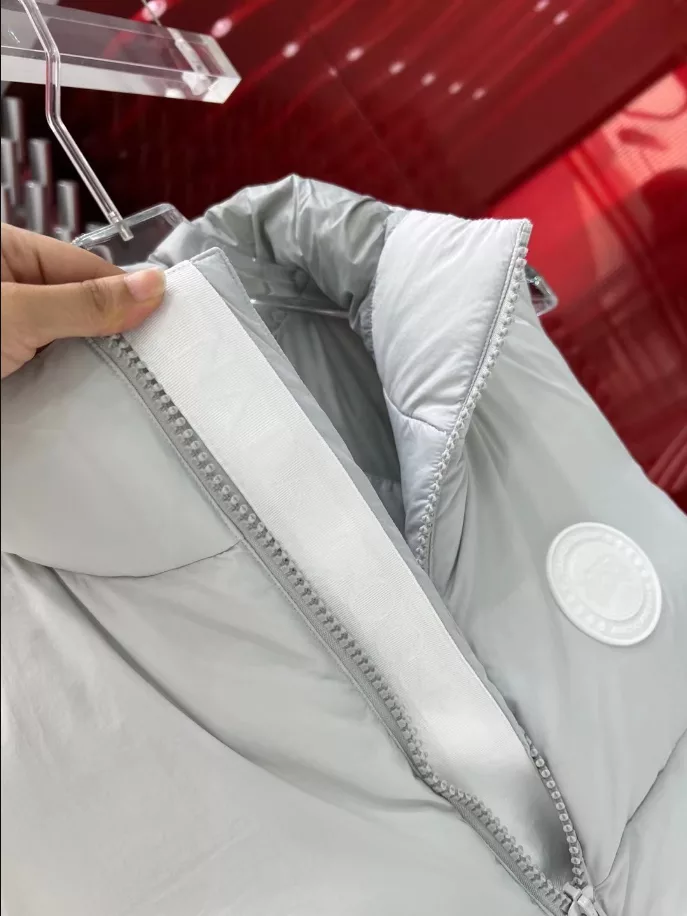 Comfortable 5215 Canada Goose Vest – CG098