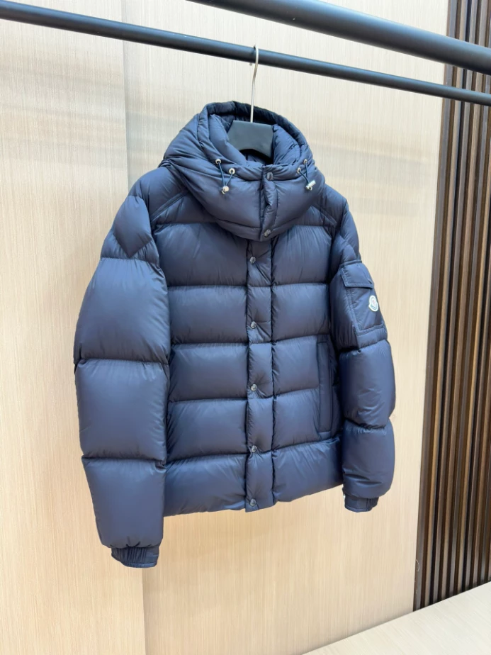Comfortable 5679 Moncler Vezere Short Down Jacket – MC137