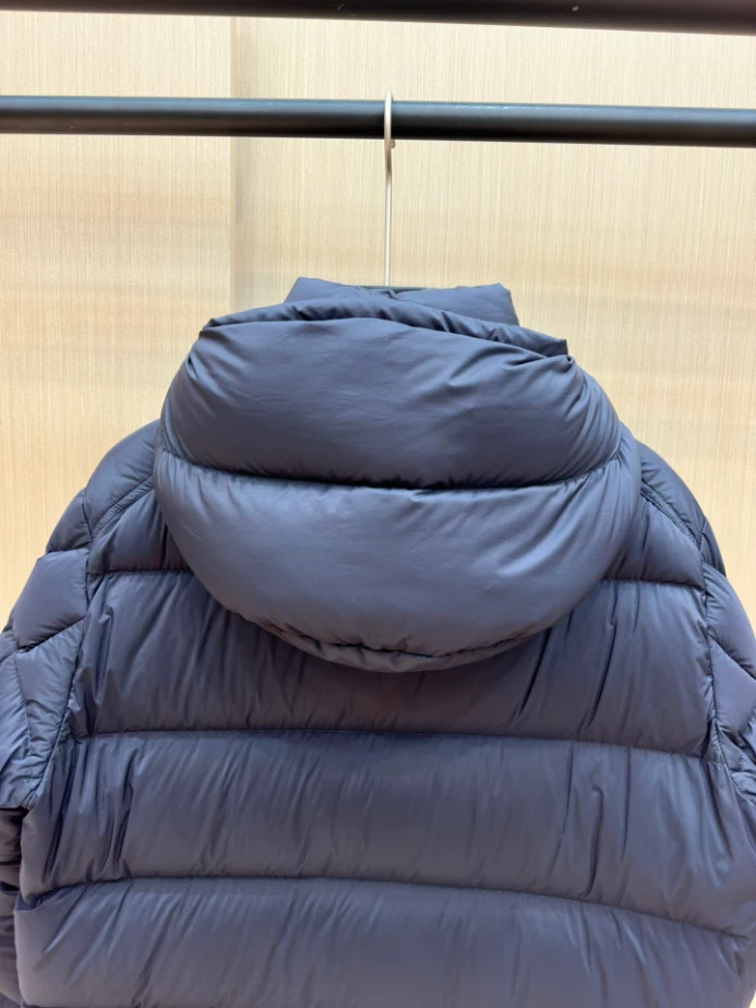 Comfortable 5679 Moncler Vezere Short Down Jacket – MC137