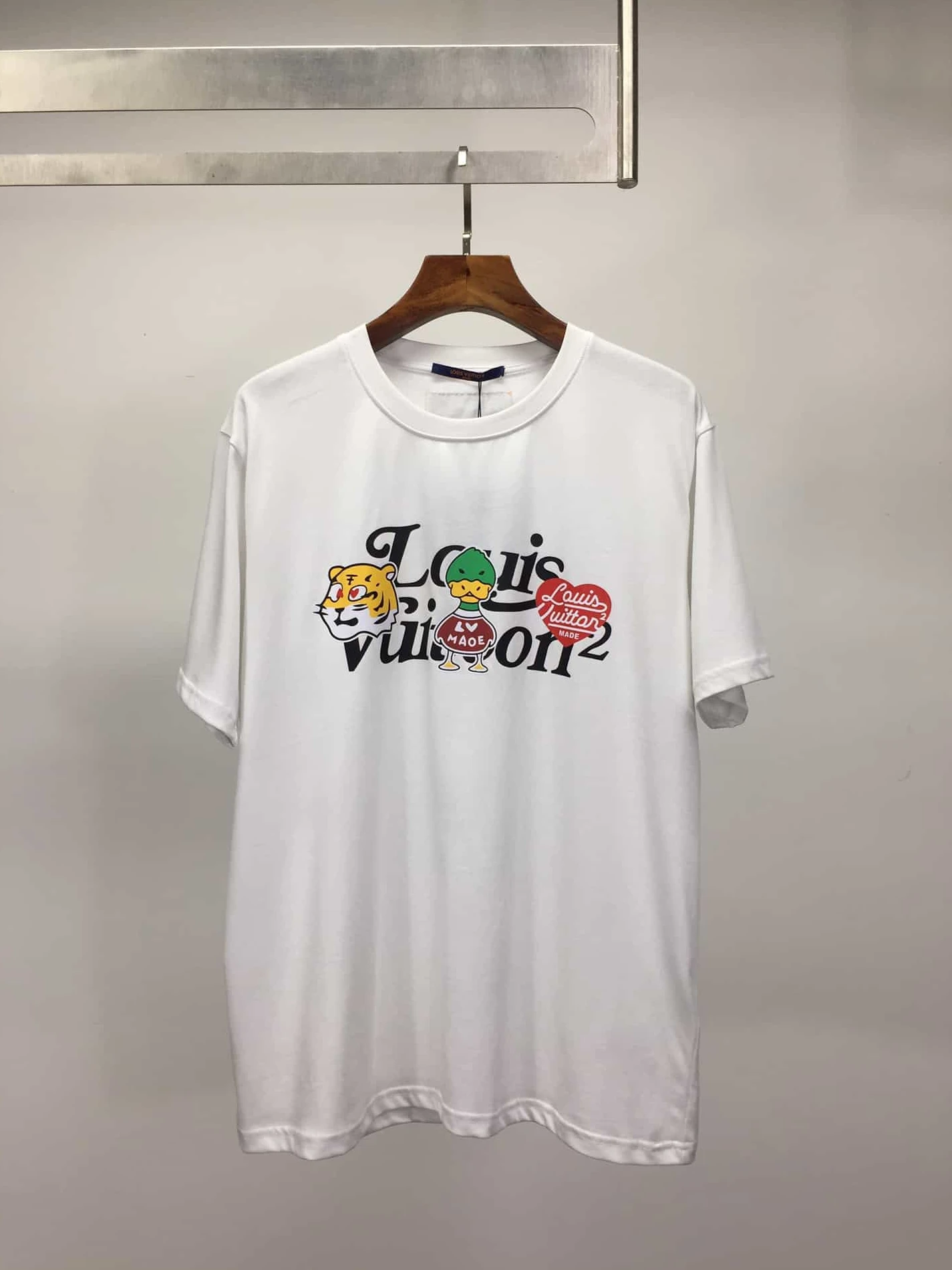 Comfortable 765 Louis Vuitton T-shirt – LSVT0103