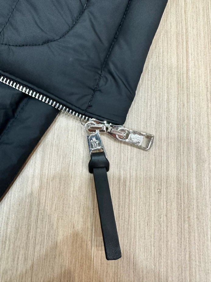 DailyWear 1543 Moncler Down Jacket – MC121