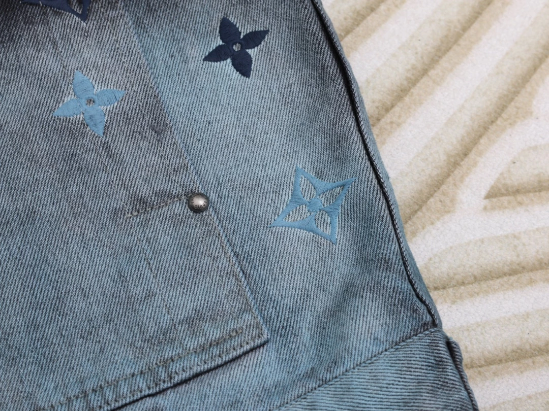 DailyWear 4382 Louis Vuitton Embroidered Denim Blouson Jacket – LC008