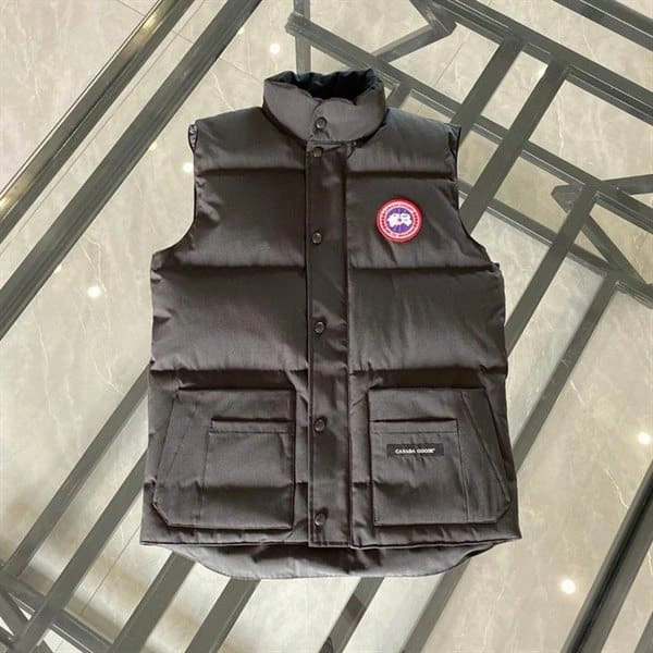 DailyWear 7585 Canada Goose Vest – CG052