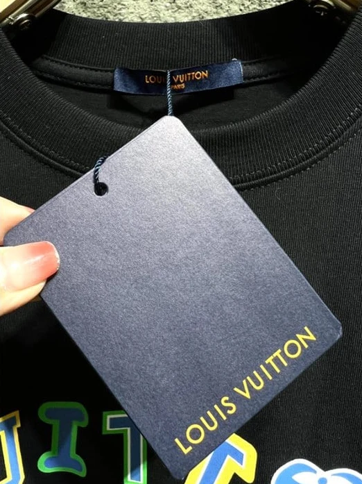 EasyMatch 9462 Louis Vuitton T-shirt – LSVT0206