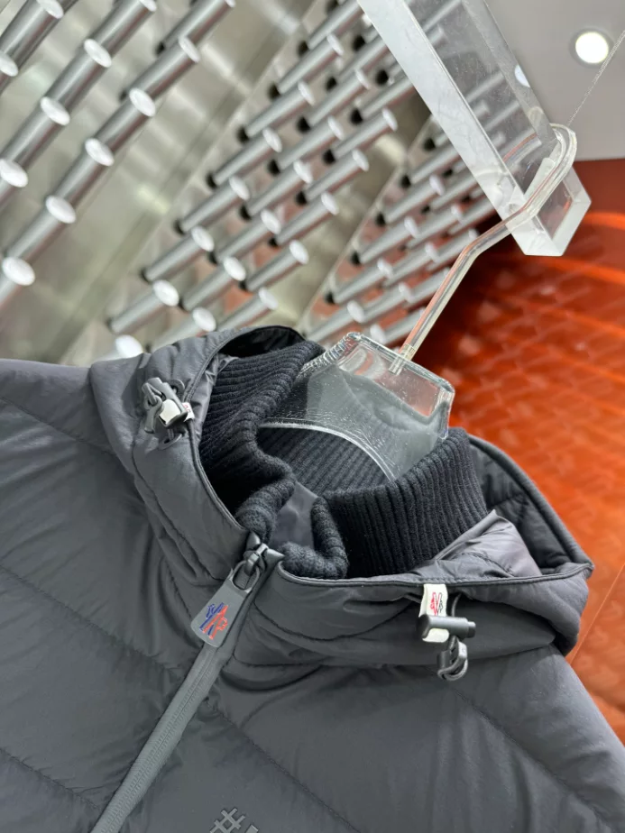 EasyMatch 9896 Moncler Cardigan Jacket – MC128