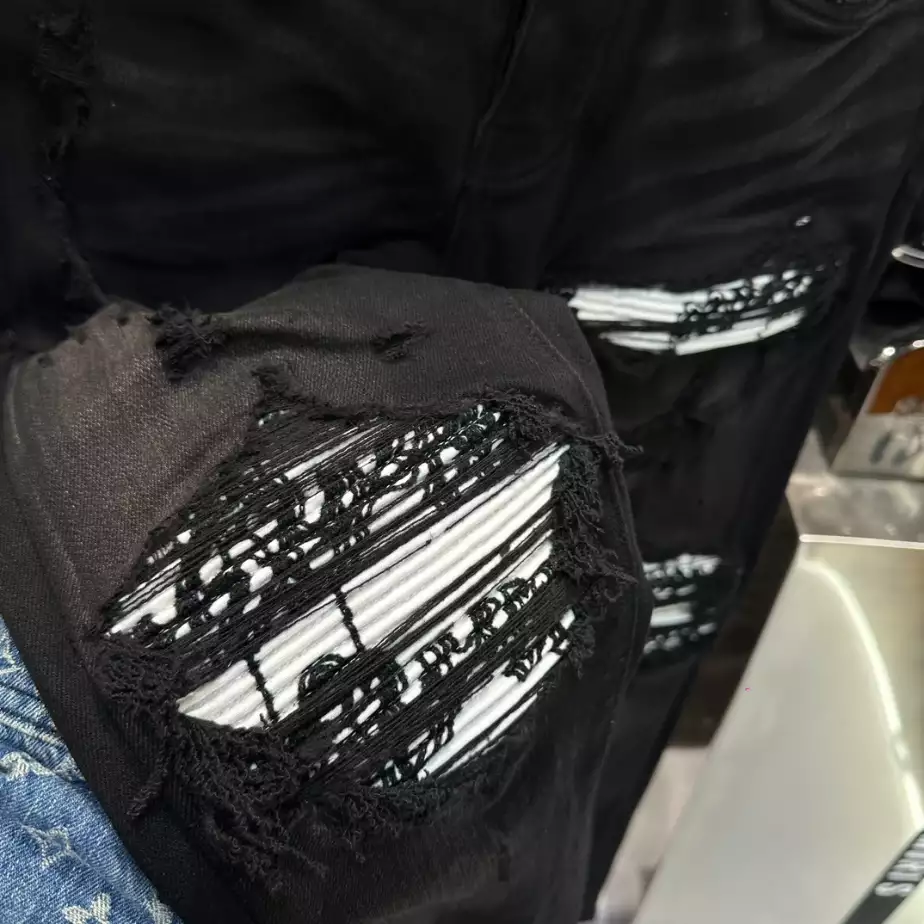 Fashionable 2429 AMIRI JEANS – AJ087