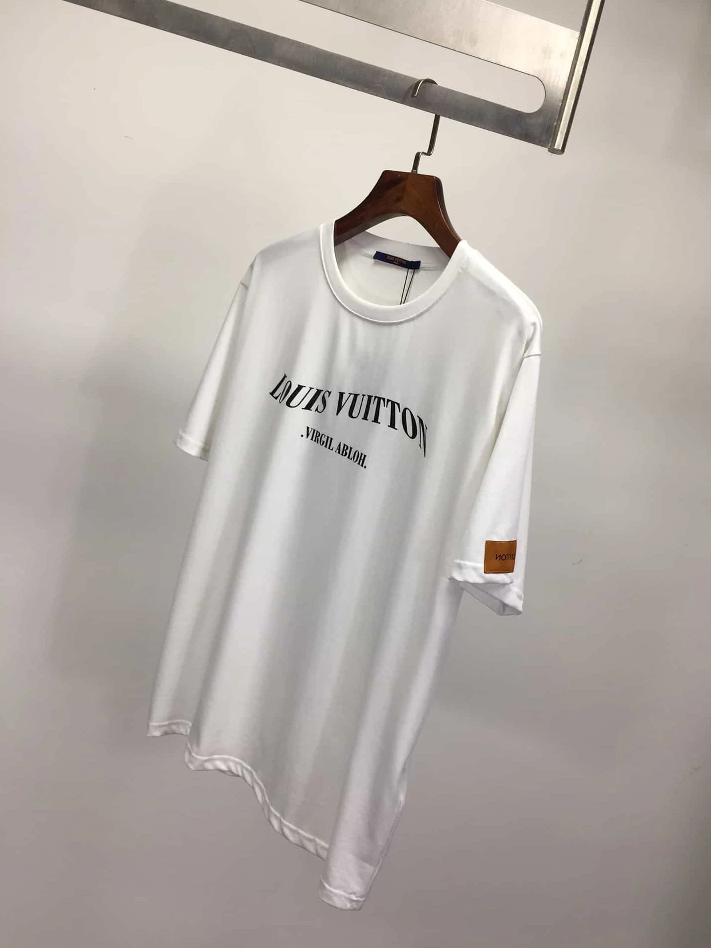 Fashionable 2962 Louis Vuitton T-shirt – LSVT0107