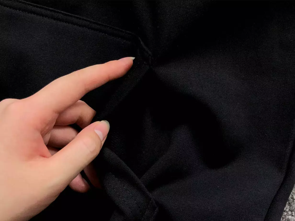 Fashionable 6829 Amiri Hoodie – SAV064