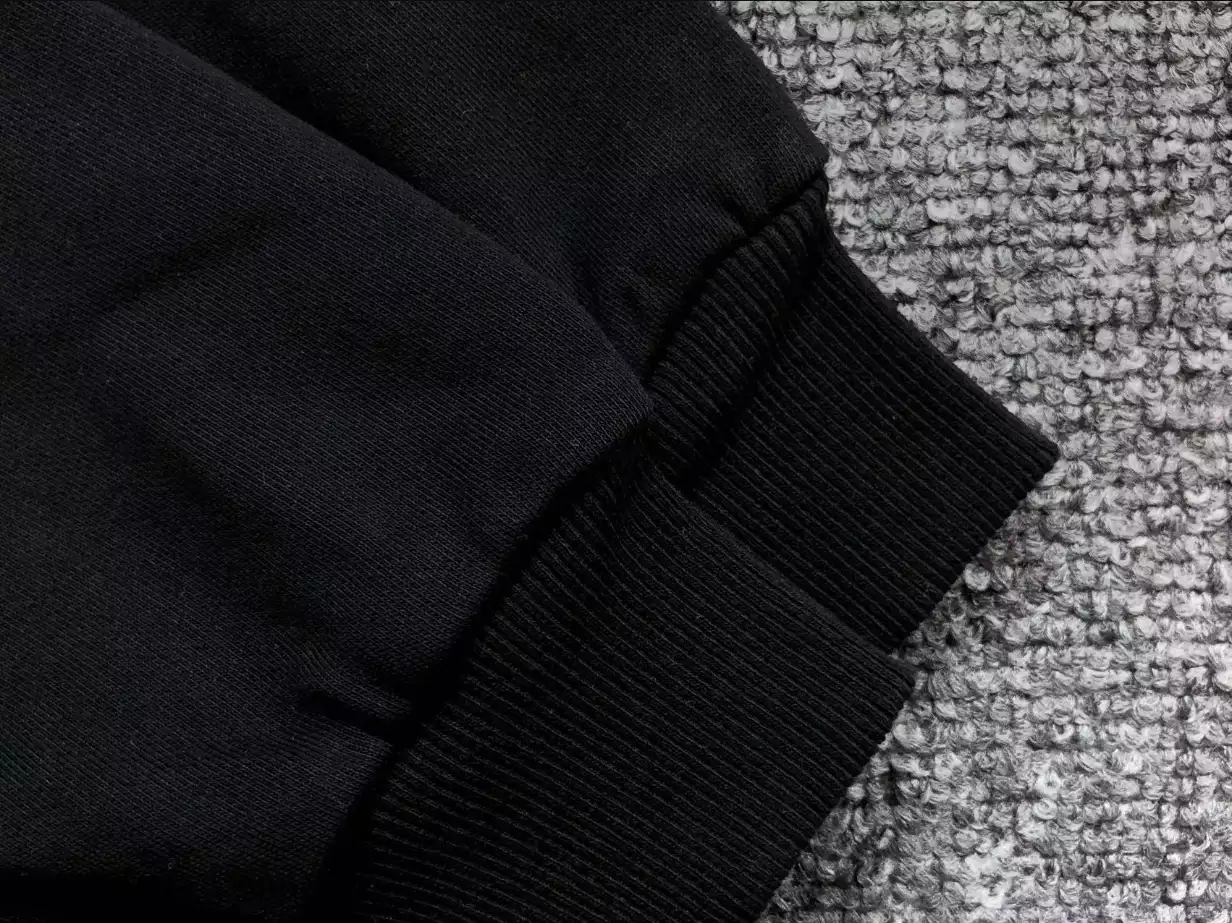 Fashionable 6829 Amiri Hoodie – SAV064