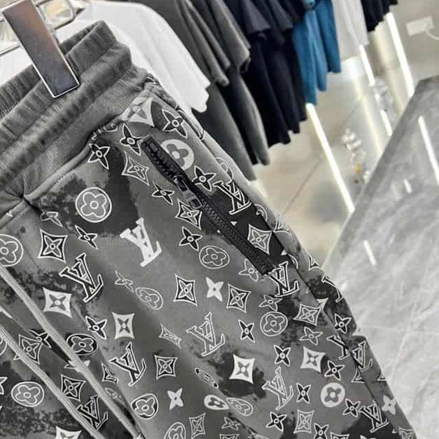 Fashionable 7406 LV Swim Shorts – SW217
