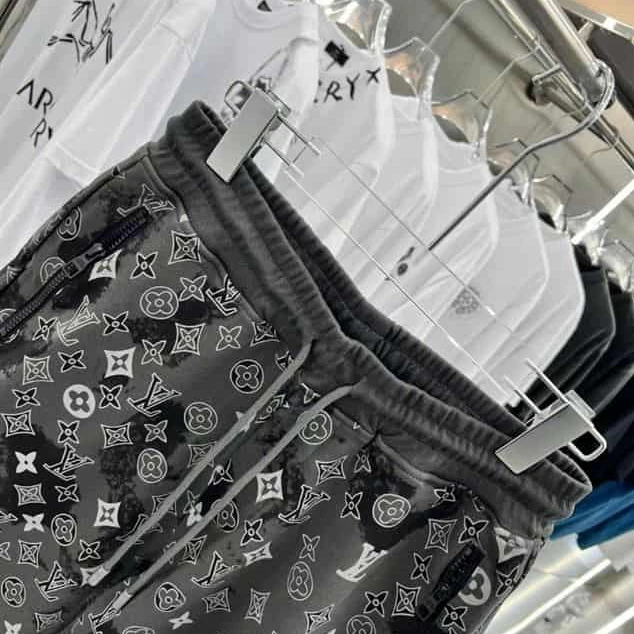 Fashionable 7406 LV Swim Shorts – SW217