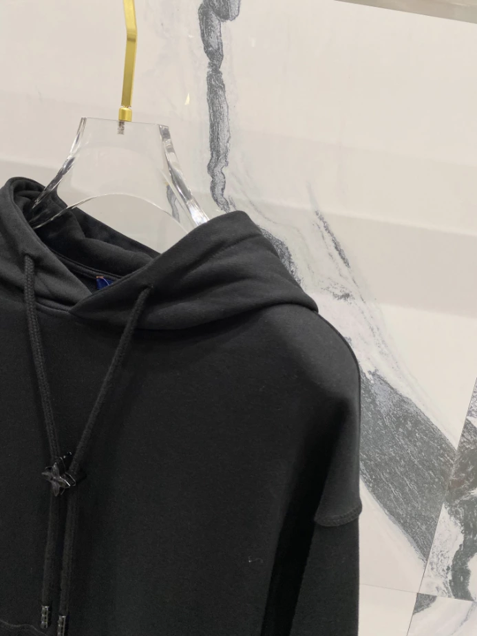 Fashionable 9892 Louis Vuitton Hoodie – SLV019