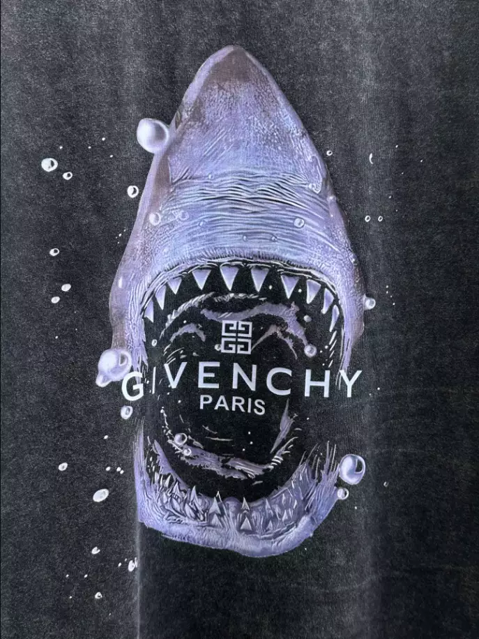 Givenchy T-shirt – GVS62 GoodFit 8557