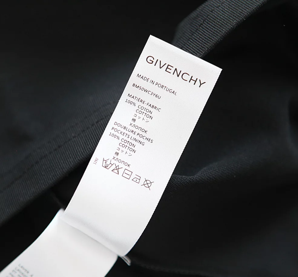 Givenchy T-shirt – GVS76 Trendy 9500