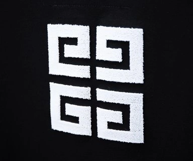 Givenchy T-shirt in Jersey with Ceramic Print – GVS27 Trendy 9677