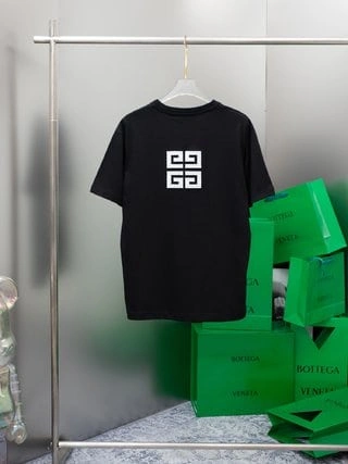 Givenchy T-shirt in Jersey with Ceramic Print – GVS27 Trendy 9677