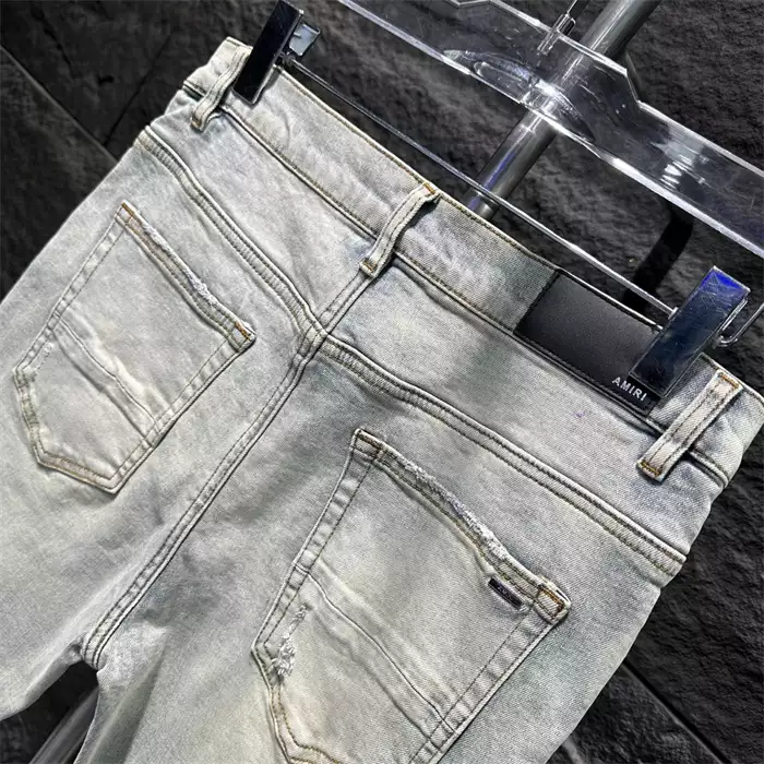 GoAnywhere 2179 AMIRI JEANS – AJ104