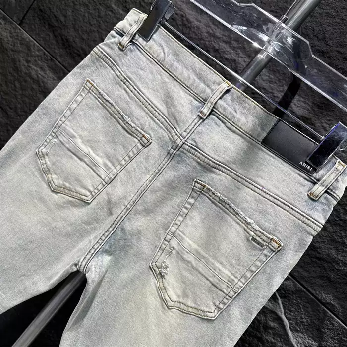 GoAnywhere 2179 AMIRI JEANS – AJ104