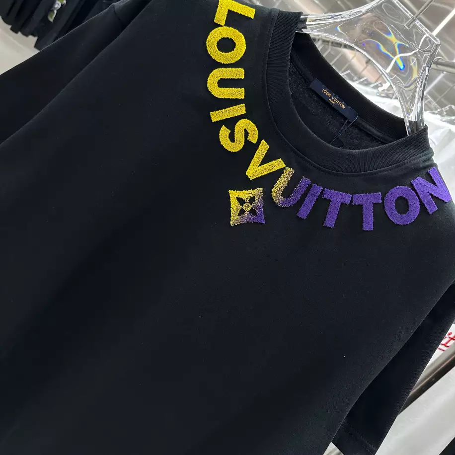 GoAnywhere 8793 Louis Vuitton T-shirt – LSVT0236