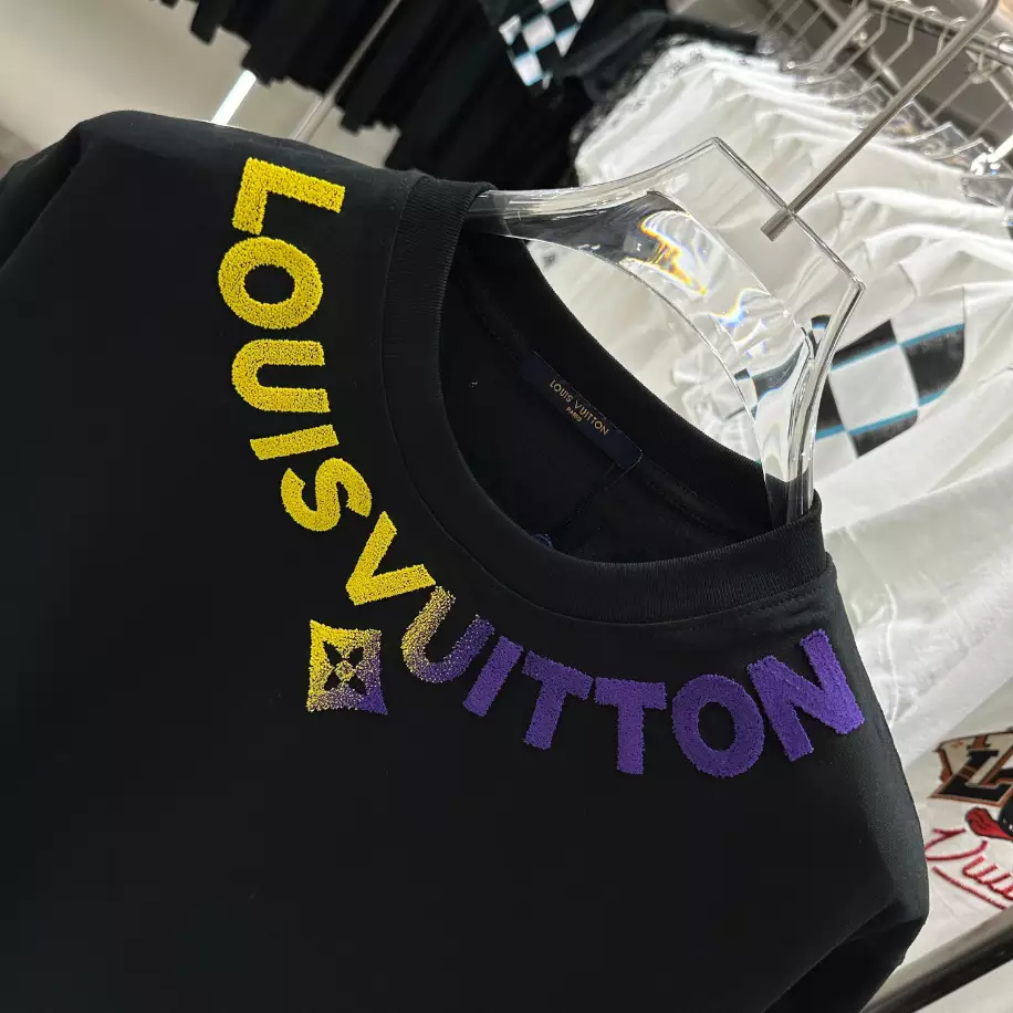 GoAnywhere 8793 Louis Vuitton T-shirt – LSVT0236
