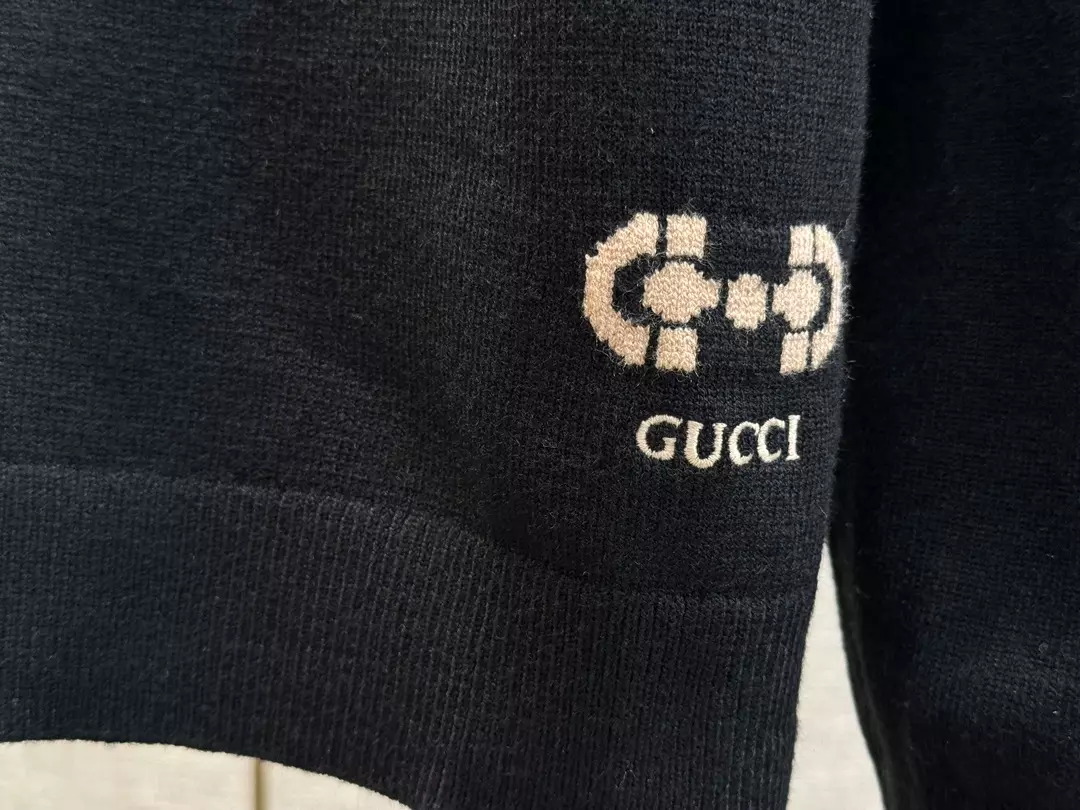 GoAnywhere 9827 Gucci Sweater – GBH042