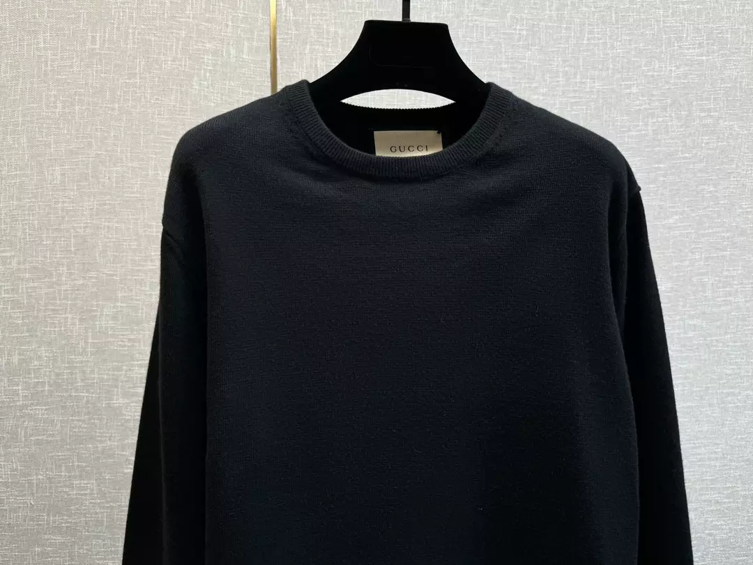GoAnywhere 9827 Gucci Sweater – GBH042