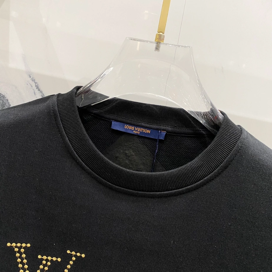GoodFit 2249 Louis Vuitton Sweatshirts – SLV009
