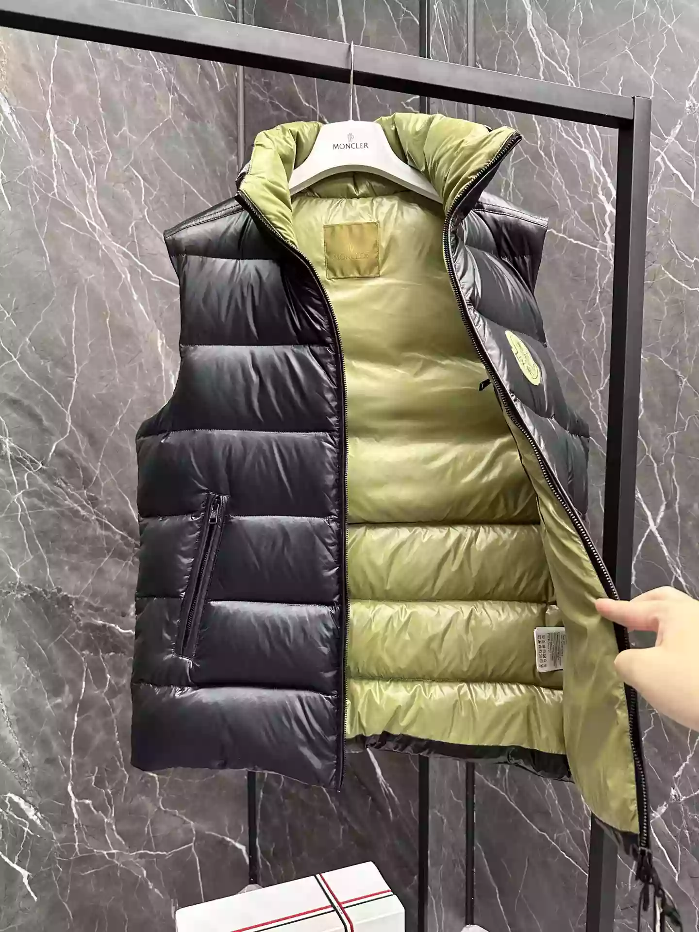 GoodFit 684 Moncler Sumido Jacket – MC102