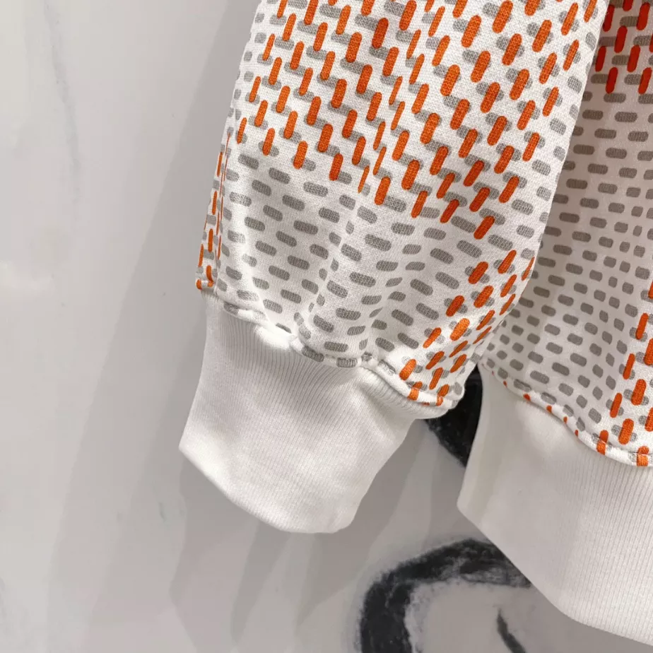 GoodFit 7561 Louis Vuitton Sweatshirts – SLV014