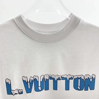 GoodFit 8870 Louis Vuitton 2022 New Text Graffiti Print Short Sleeve T-Shirt – LSVT60