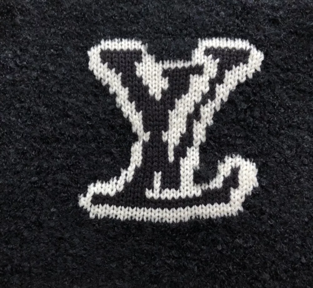 GoodFit 9327 Louis Vuitton Wool Blend Crewneck – SLV033