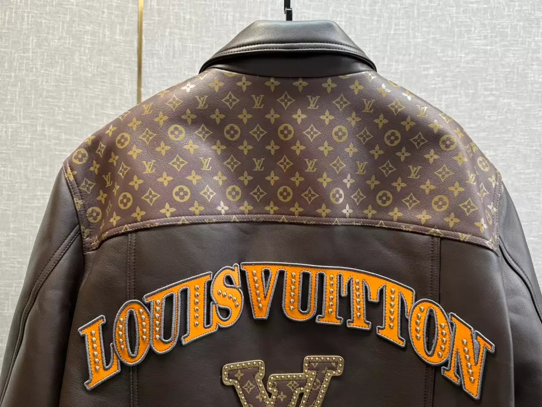HighQuality 1506 Louis Vuitton Jacket – LC022