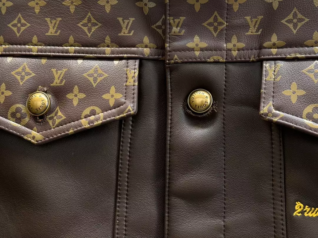 HighQuality 1506 Louis Vuitton Jacket – LC022