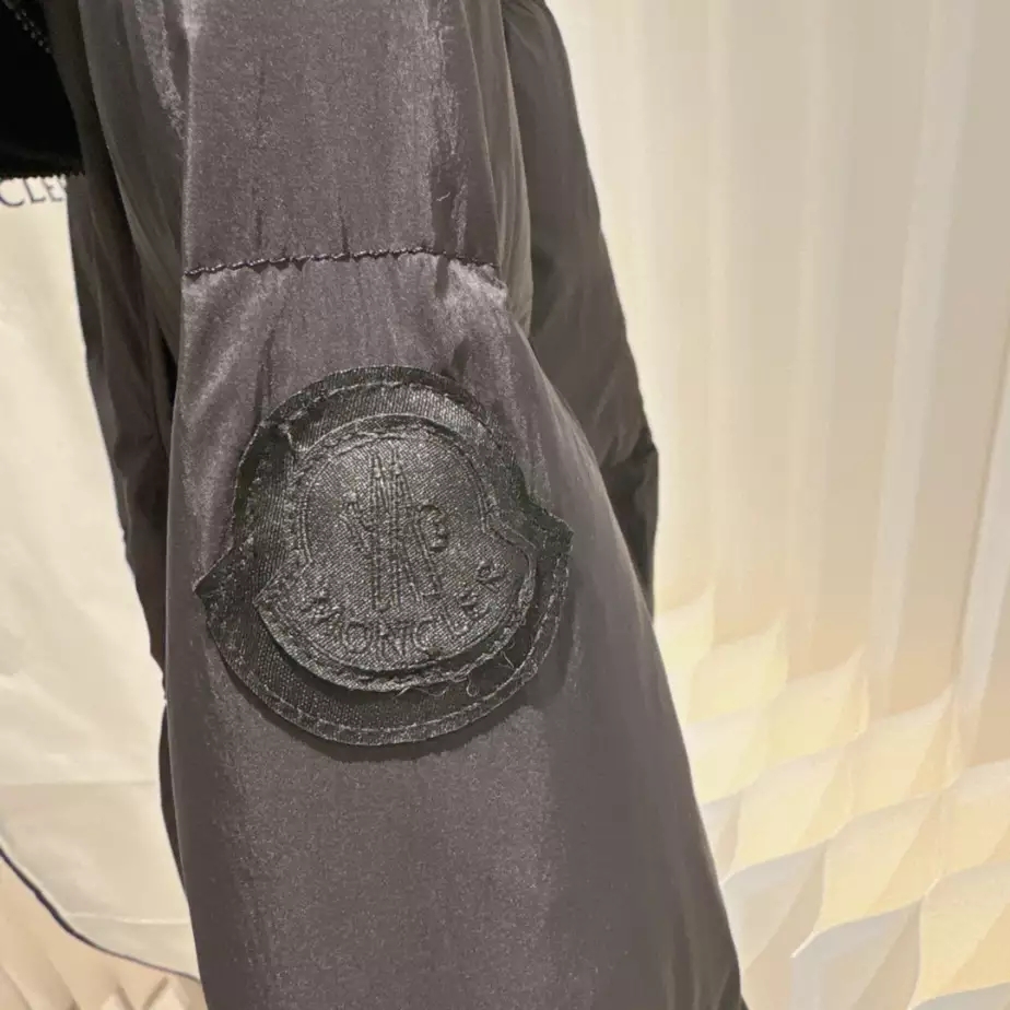 HighQuality 3044 Moncler Jacket – MC142