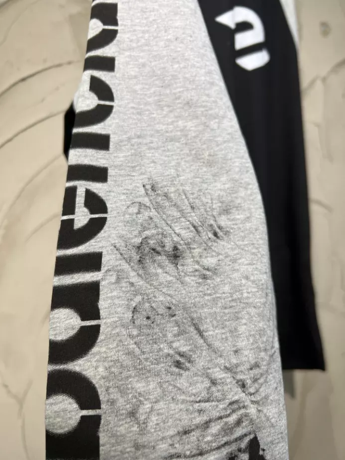 HighQuality 7310 Balenciaga 3B Stencil Hooded Raglan T-Shirt Oversized in Black- SBH013 HighQuality 7310 Balenciaga 3B Stencil Hooded Raglan T-Shirt Oversized in Black- SBH013