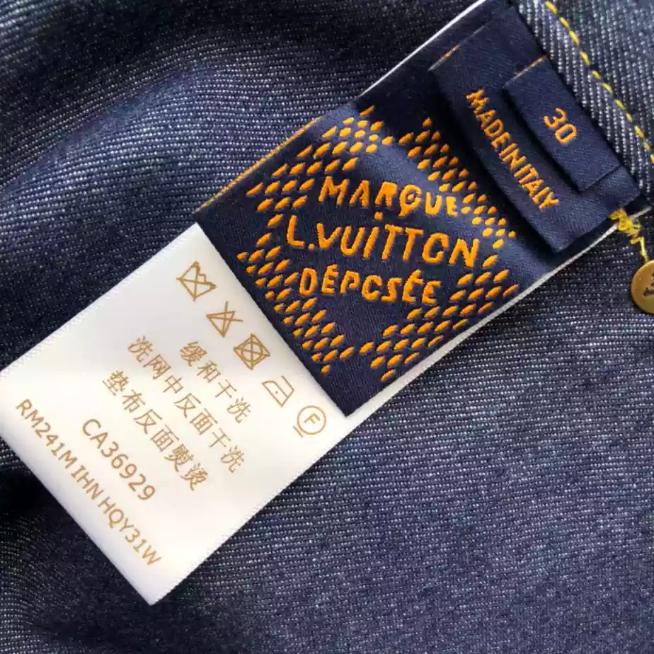 HighQuality 919 LV Embroidered Signature Denim Shorts – SW241