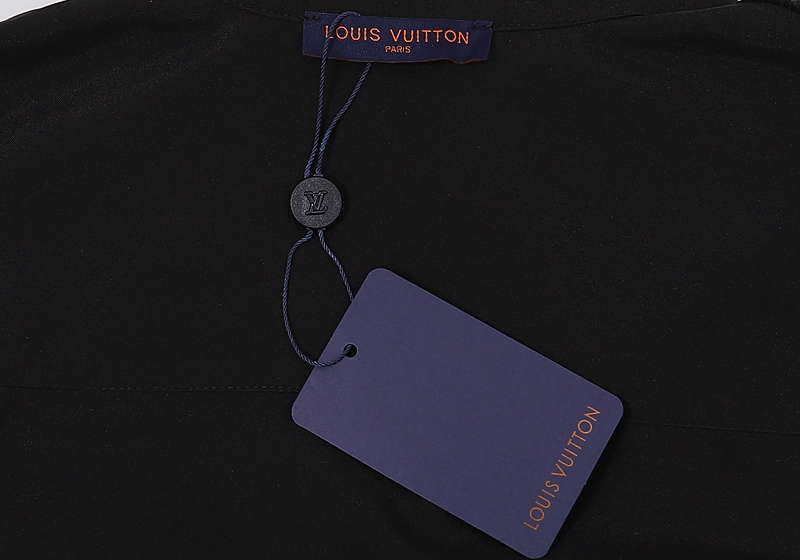 LV Short-Sleeved Shirt – LVS014 ModernLook 3051