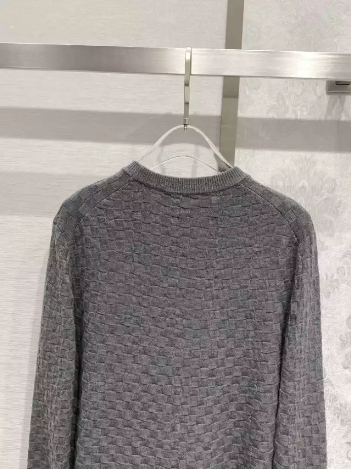 Louis Vuitton Damier Signature Crewneck – SLV029 HighQuality 1672
