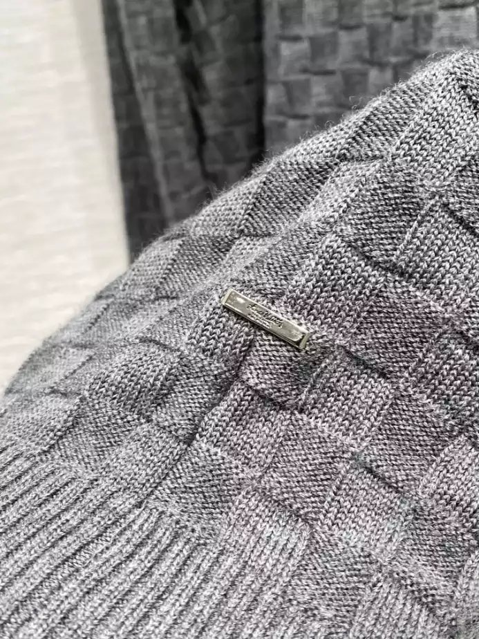 Louis Vuitton Damier Signature Crewneck – SLV029 HighQuality 1672