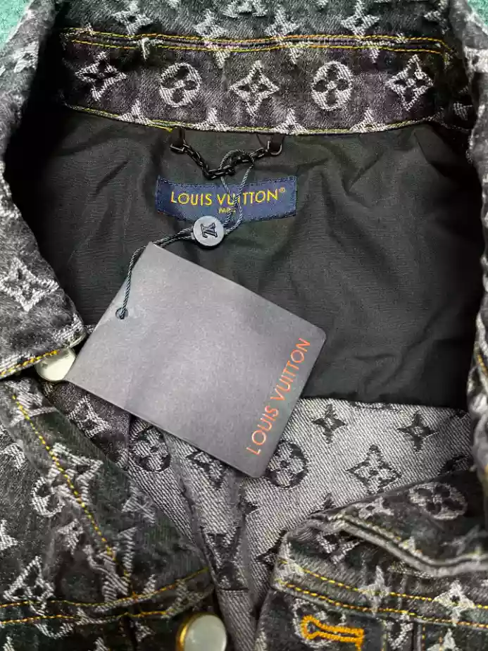 Louis Vuitton Denim Jacket – LC031 SmartChoice 4948