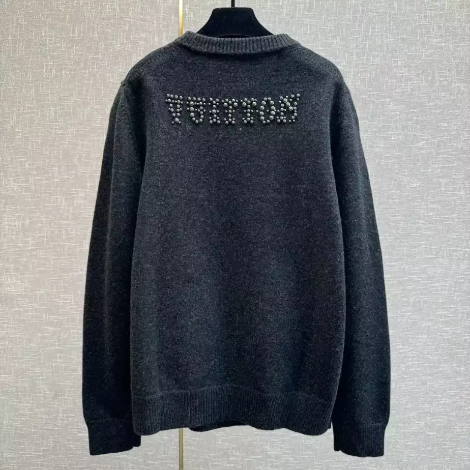 Louis Vuitton Embellished Long-Sleeved Merino Wool Crewneck – SLV031 TopPick 5235