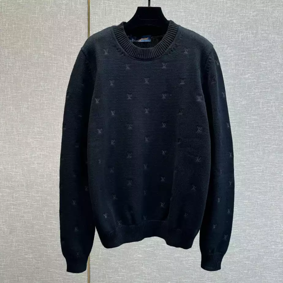 Louis Vuitton Embroidered Signature Merino Crewneck – SLV030 TopPick 5079