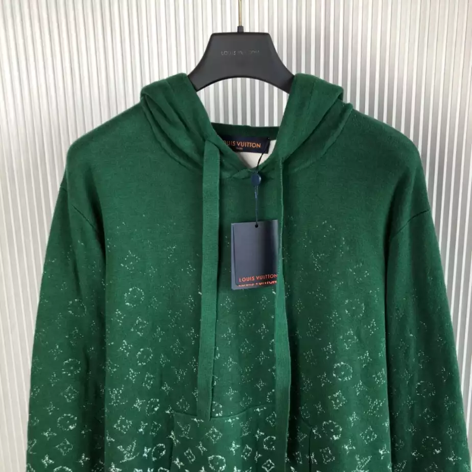 Louis Vuitton Monogram Gradient Cotton Hoodie – SLV037 UrbanStyle 1052