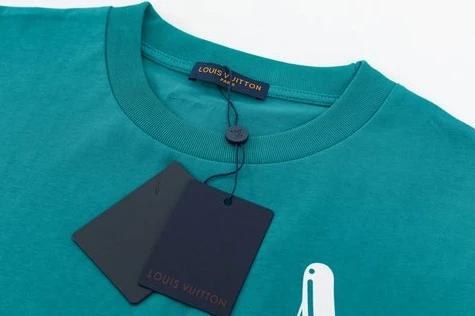 Louis Vuitton Paratrooper Character Letter Print T-shirt – LSVT83 AllSeason 9124