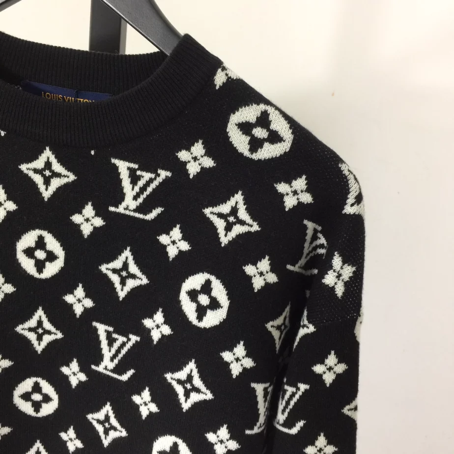 Louis Vuitton Sweater – SLV066 BestValue 9403