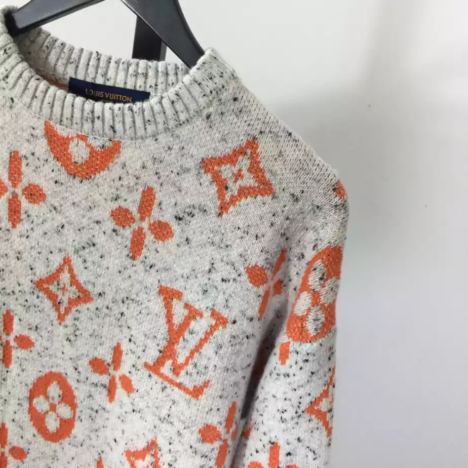 Louis Vuitton Sweater – SLV067 HighQuality 6372