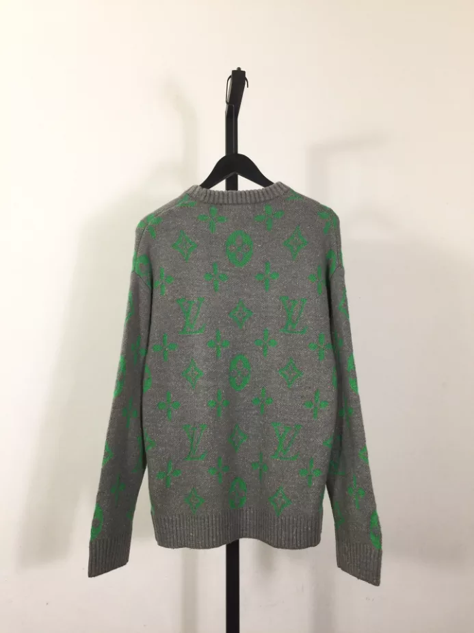 Louis Vuitton Sweater – SLV070 EasyMatch 1691