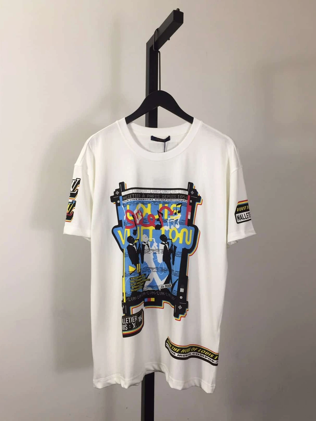 Louis Vuitton T-shirt – LSVT0156 DailyWear 191