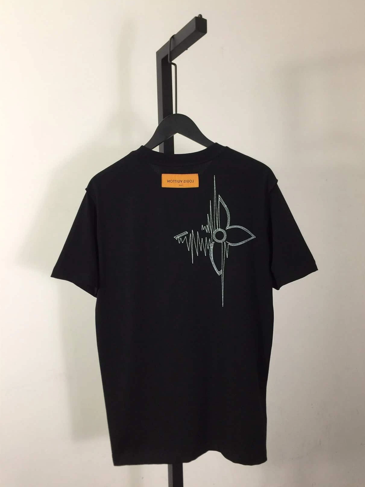 Louis Vuitton T-shirt – LSVT0158 Affordable 6011